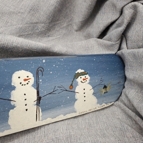 Handpainted Folkart Snowmen Wall Decor - Picture 7 of 10